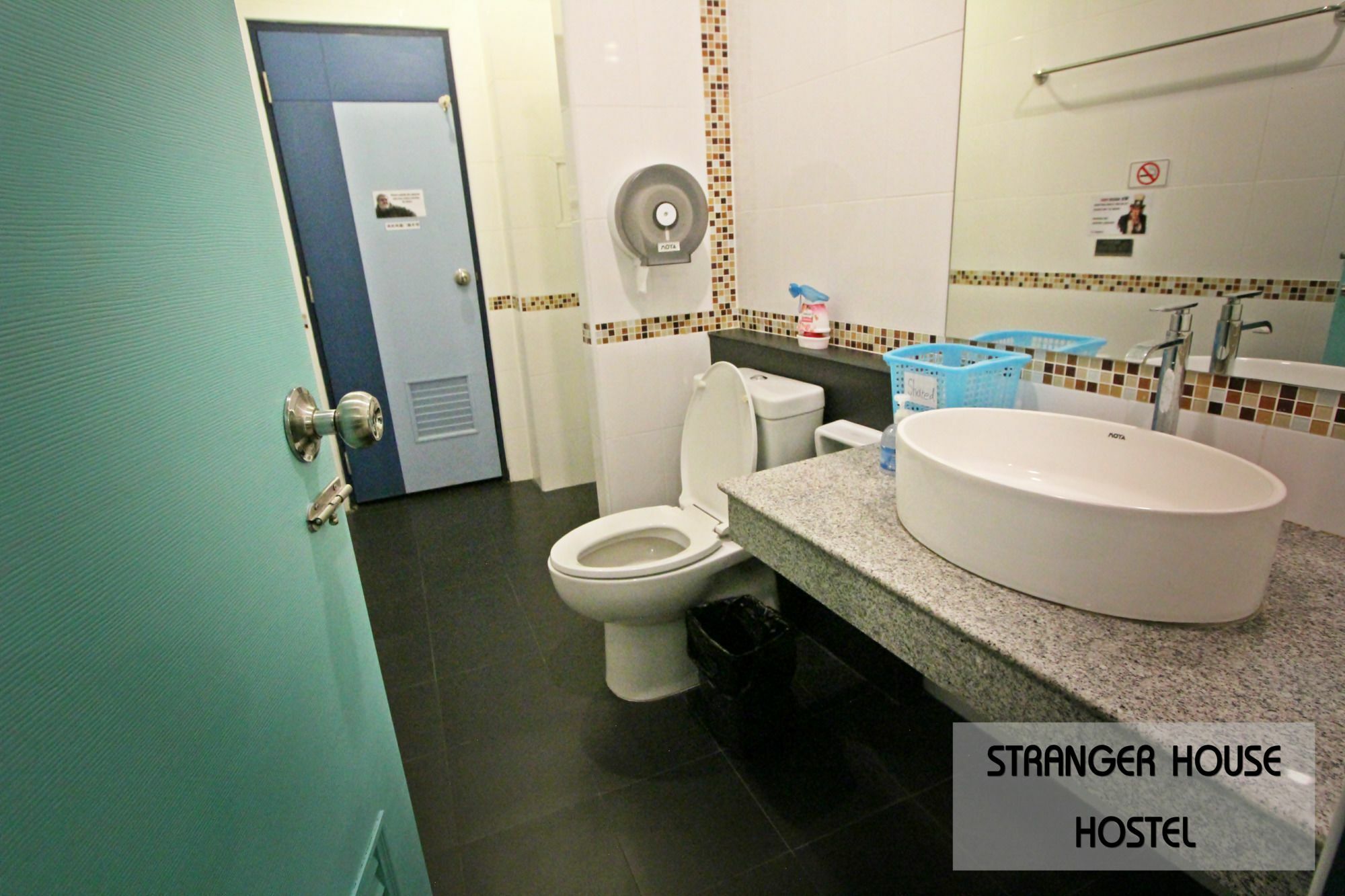 Stranger House Hostel Chiang Mai Exterior photo